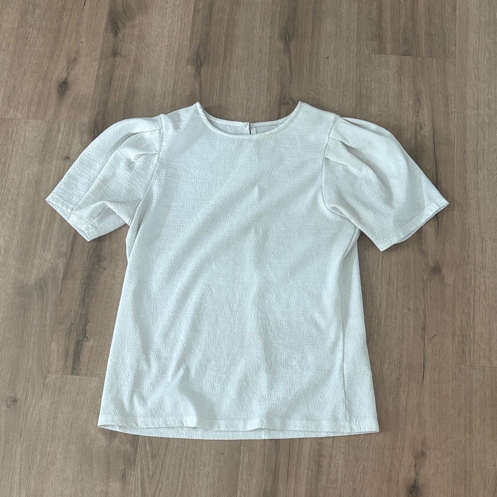Elegant White Puff Sleeve Top